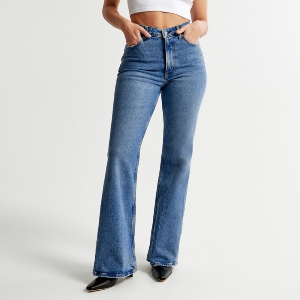 Abercrombie Curve Love High Rise Vintage Flare Jean